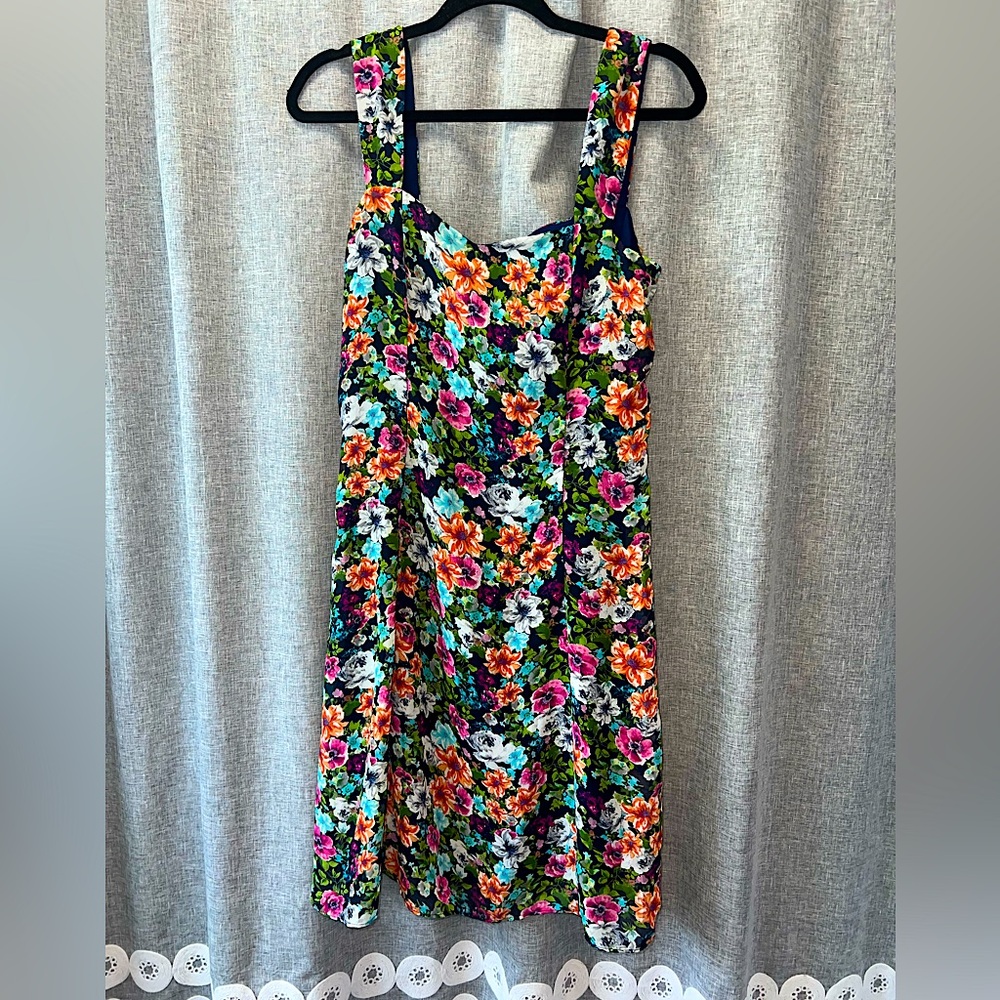 NorthStyle Floral Sleeveless Dress - Size 10